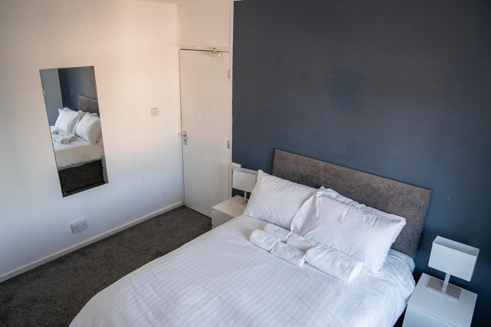 Bed & Breakfast Berry Mansions - Comfort & Style