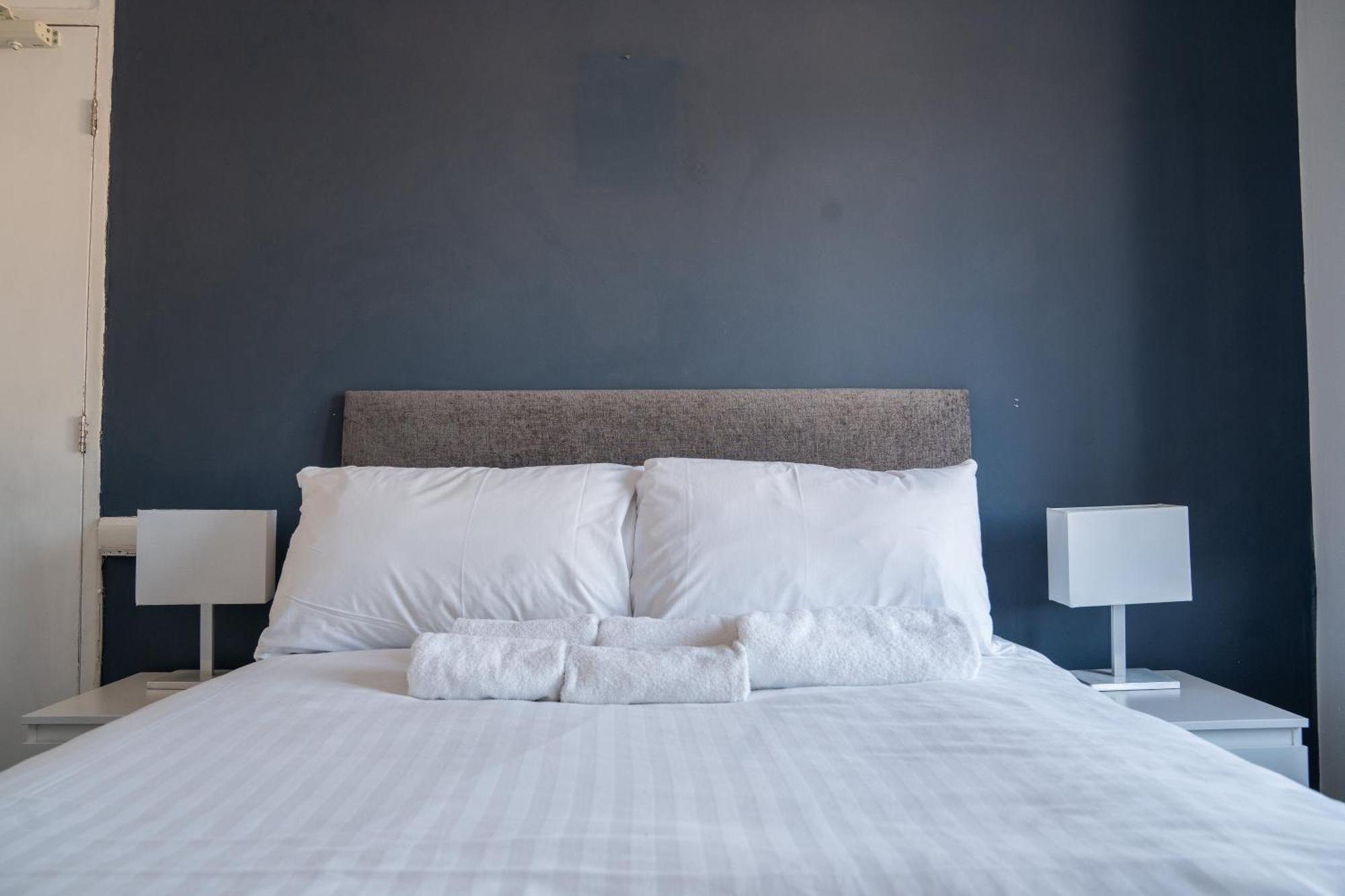 Berry Mansions - Comfort & Style Bed & Breakfast *
