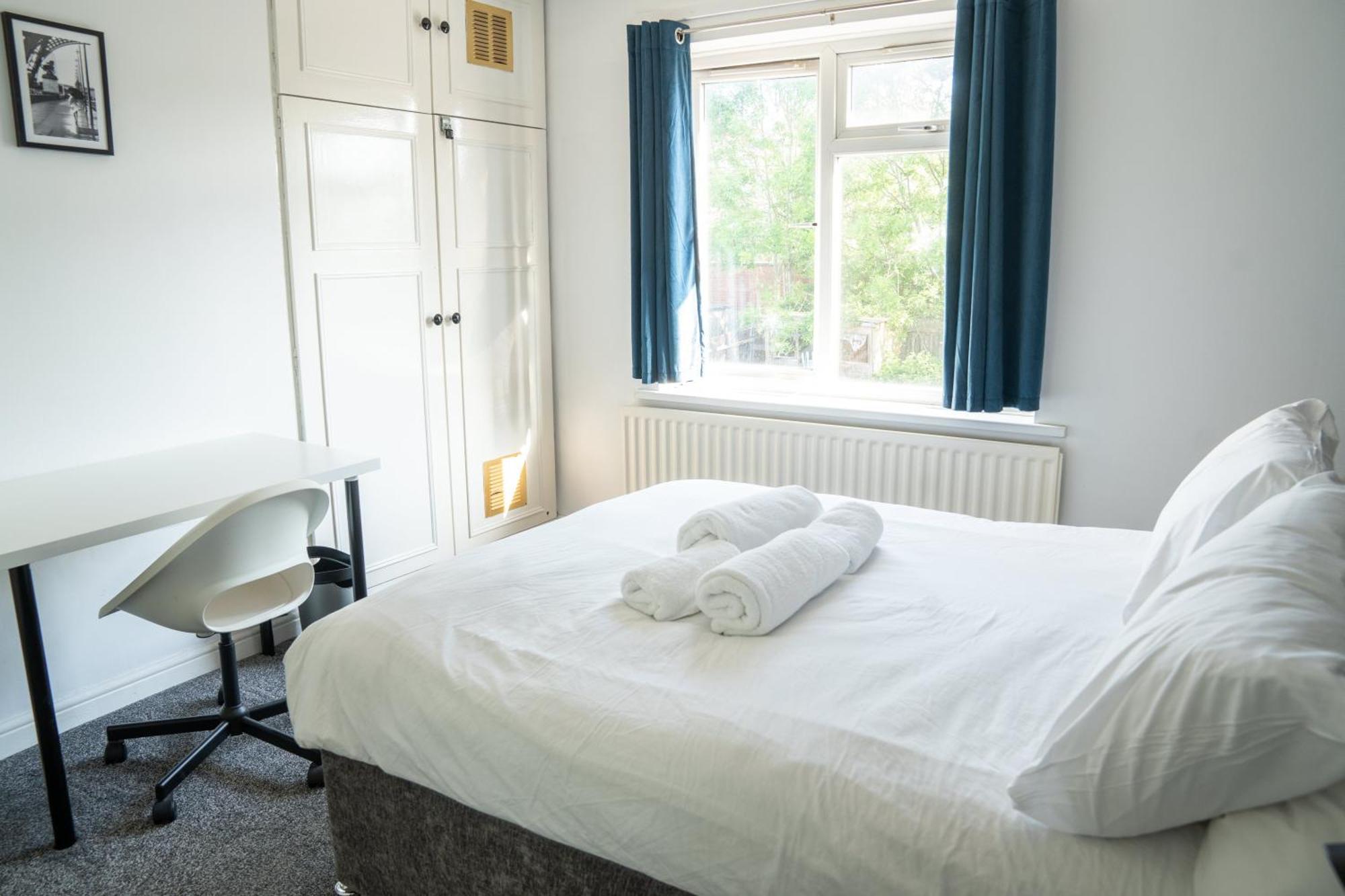 Bed & Breakfast Berry Mansions - Comfort & Style